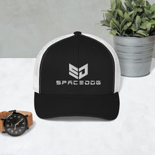 Load image into Gallery viewer, Spacedog Trucker Cap